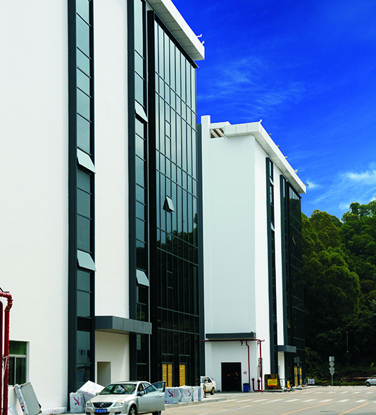 江岸写字楼幕墙修缮安装